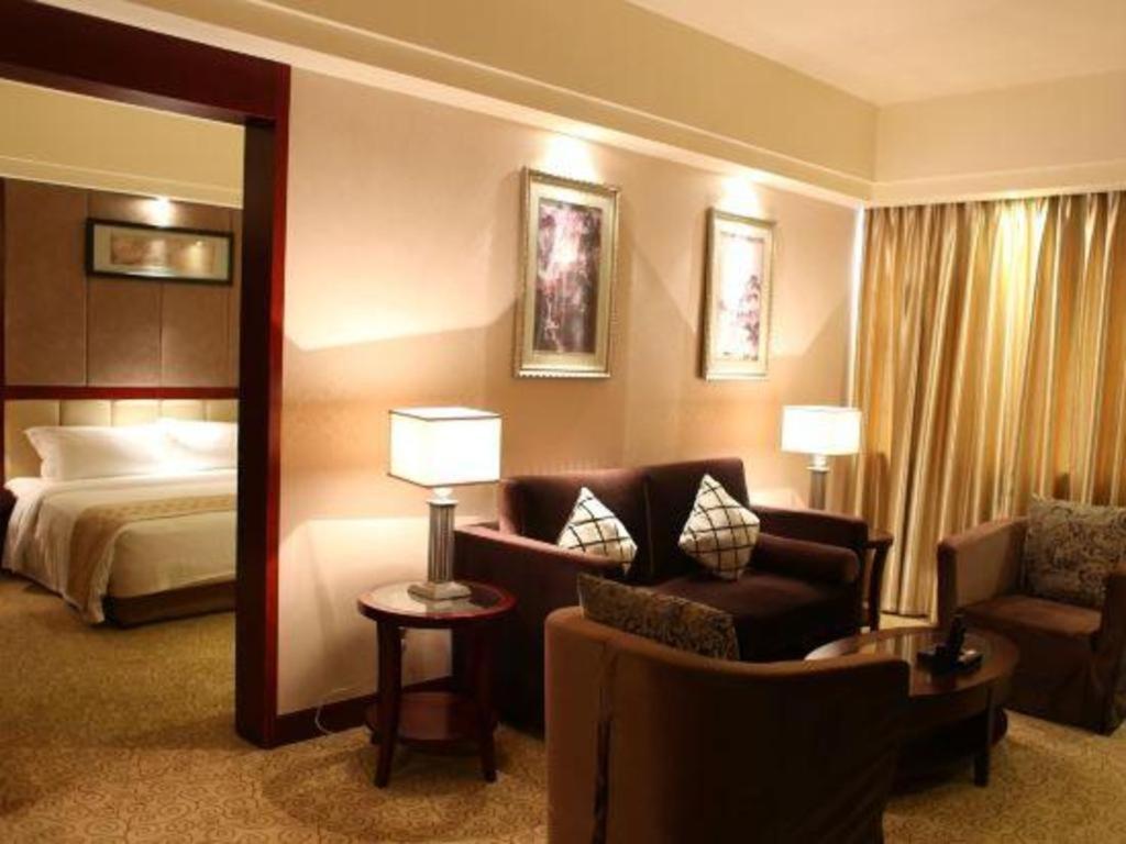 Chengdu Yinsheng International Hotel Supoqiao Exteriér fotografie